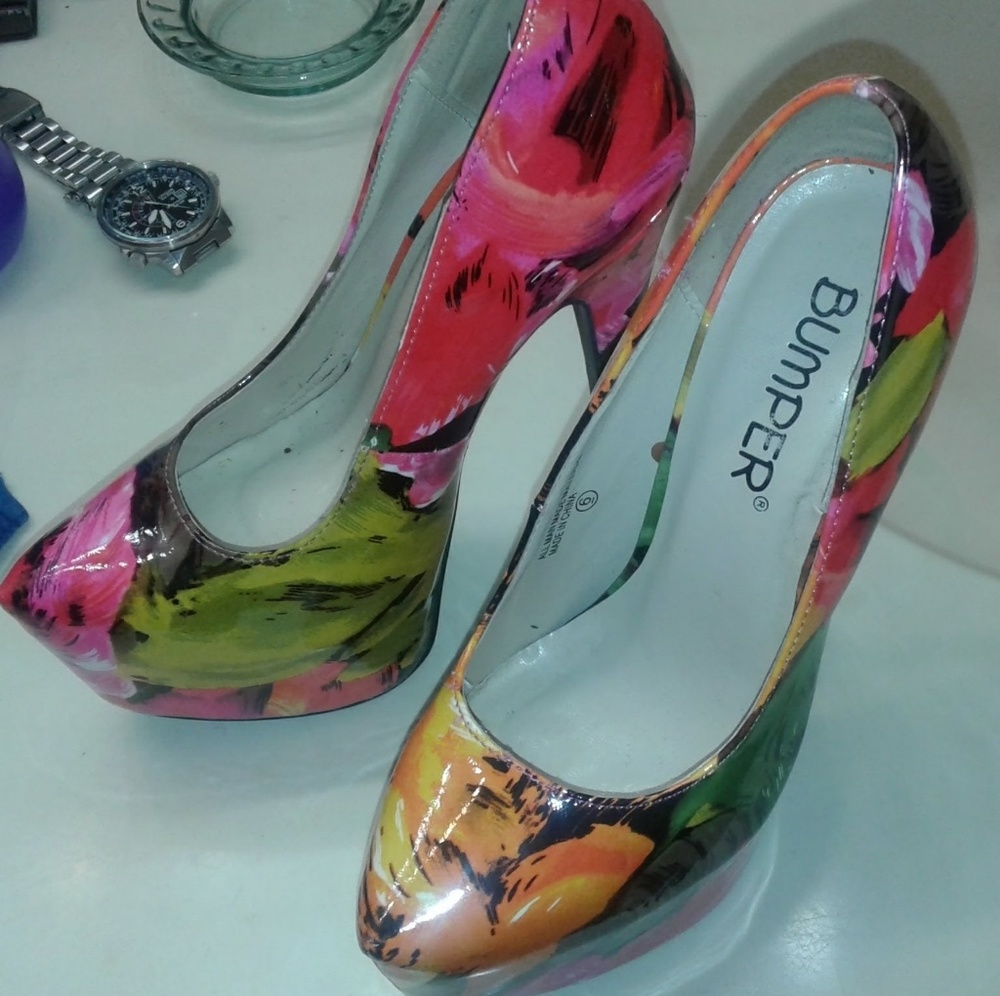 Platform heels